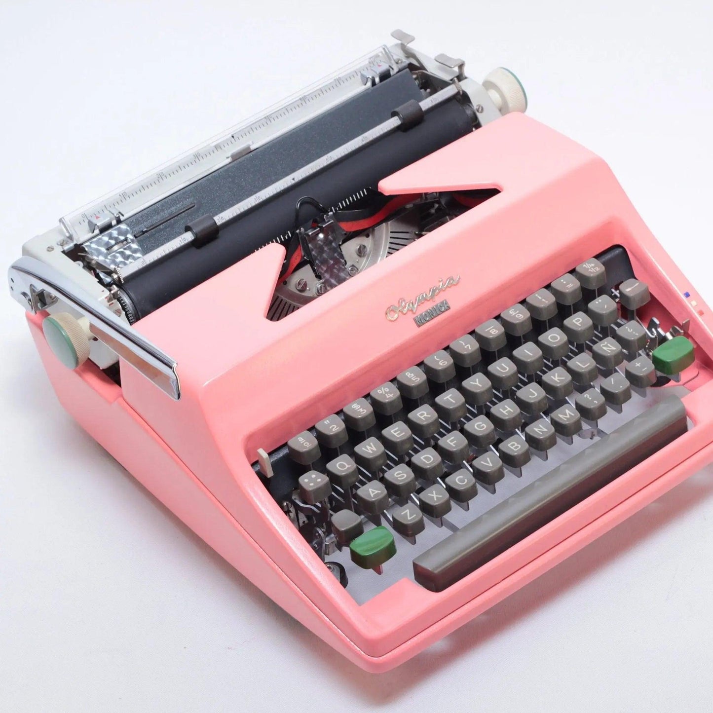 SOLD! Olympia SM Pink, Vintage Manual Typewriter, Refurbished - ElGranero Typewriter.Company