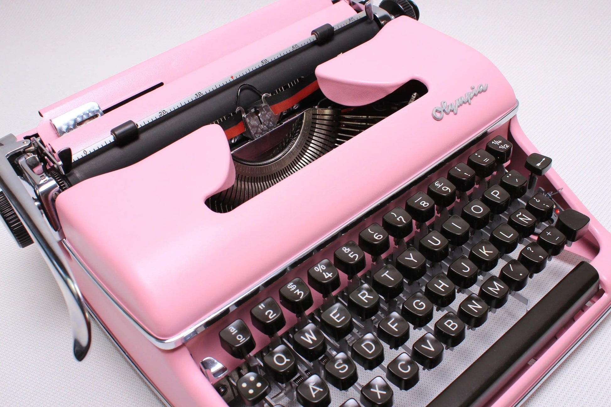 SOLD! Olympia SM Light Pink, Vintage Manual Typewriter, Restored - ElGranero Typewriter.Company