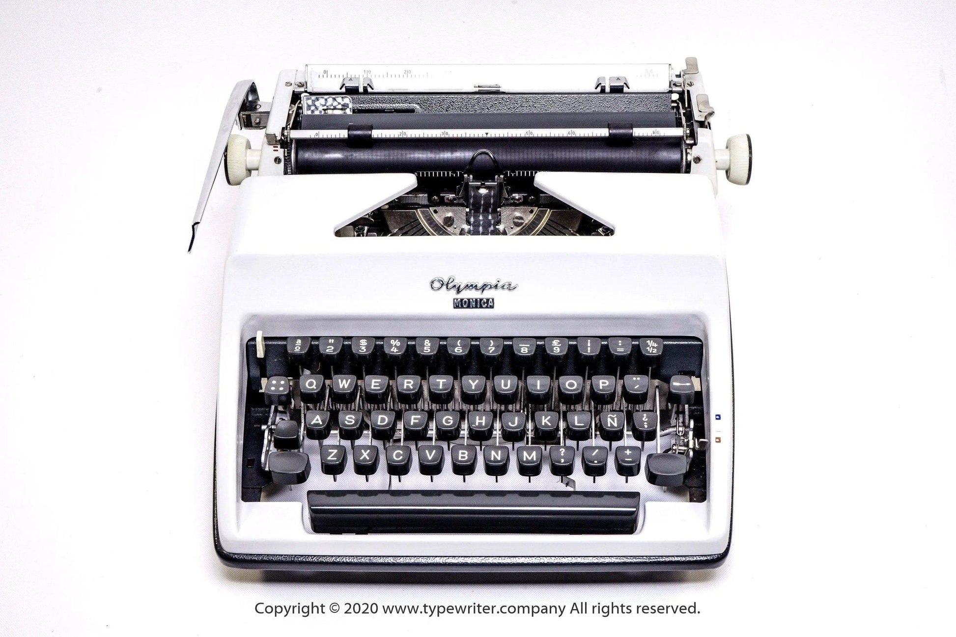SOLD! Olympia SM White, Vintage Manual Typewriter, Restored - ElGranero Typewriter.Company