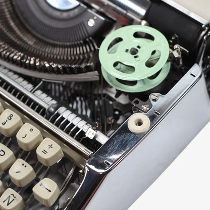 Olympia Splendid Vintage Manual Typewriter, Silver, Green, QWERTY, Restored - ElGranero Typewriter.Company