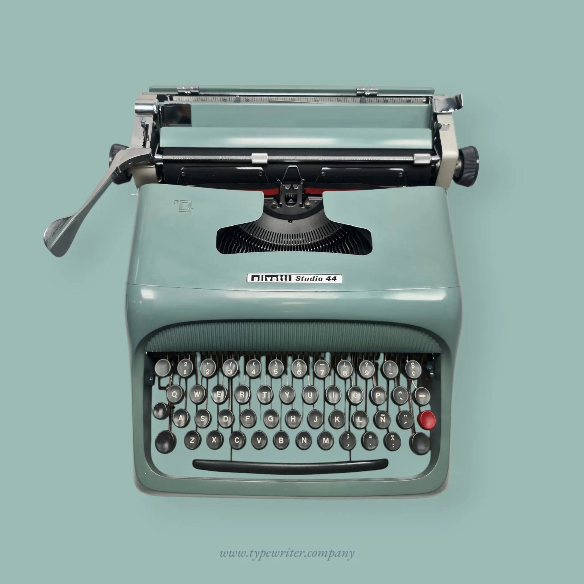 Pristine Olivetti Studio 44 Original Teal Vintage Typewriter, Refurbished - ElGranero Typewriter.Company