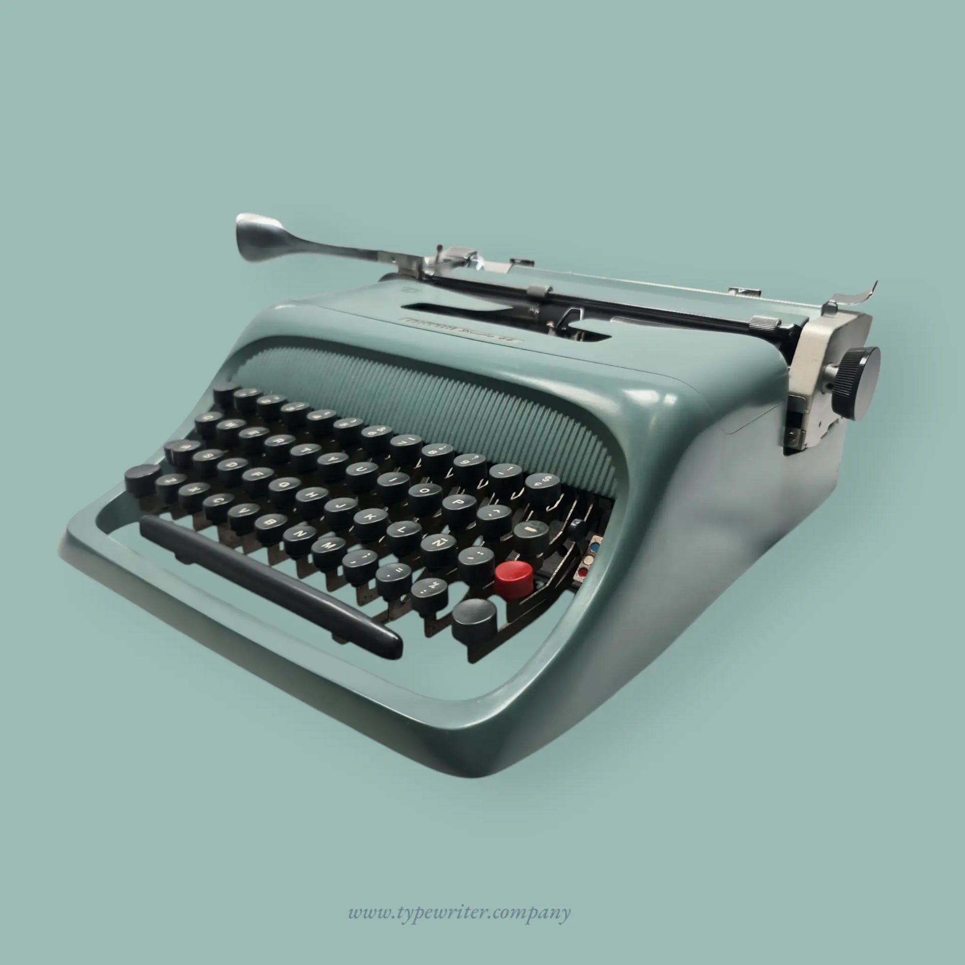 Pristine Olivetti Studio 44 Original Teal Vintage Typewriter, Refurbished - ElGranero Typewriter.Company