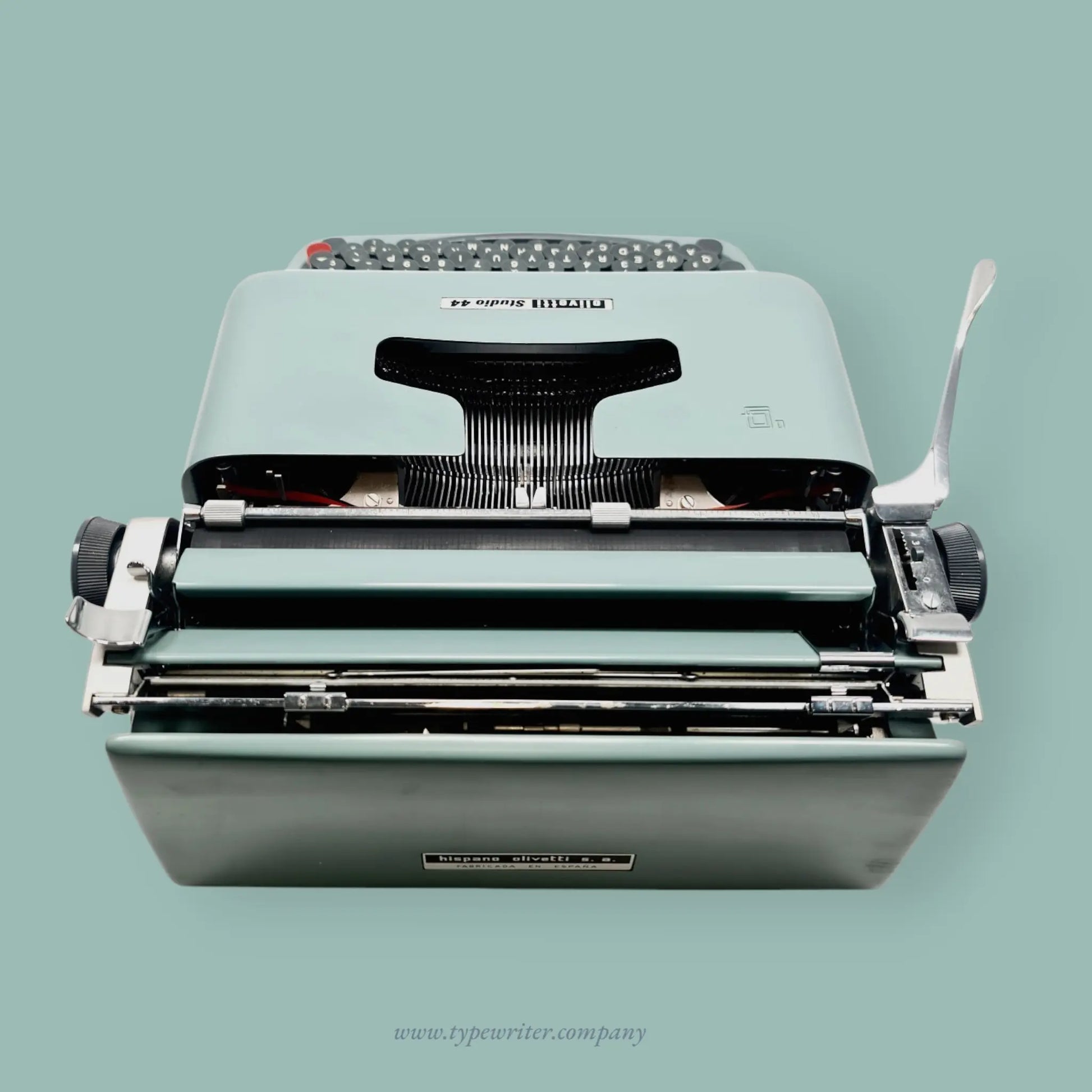 Pristine Olivetti Studio 44 Original Teal Vintage Typewriter, Refurbished - ElGranero Typewriter.Company