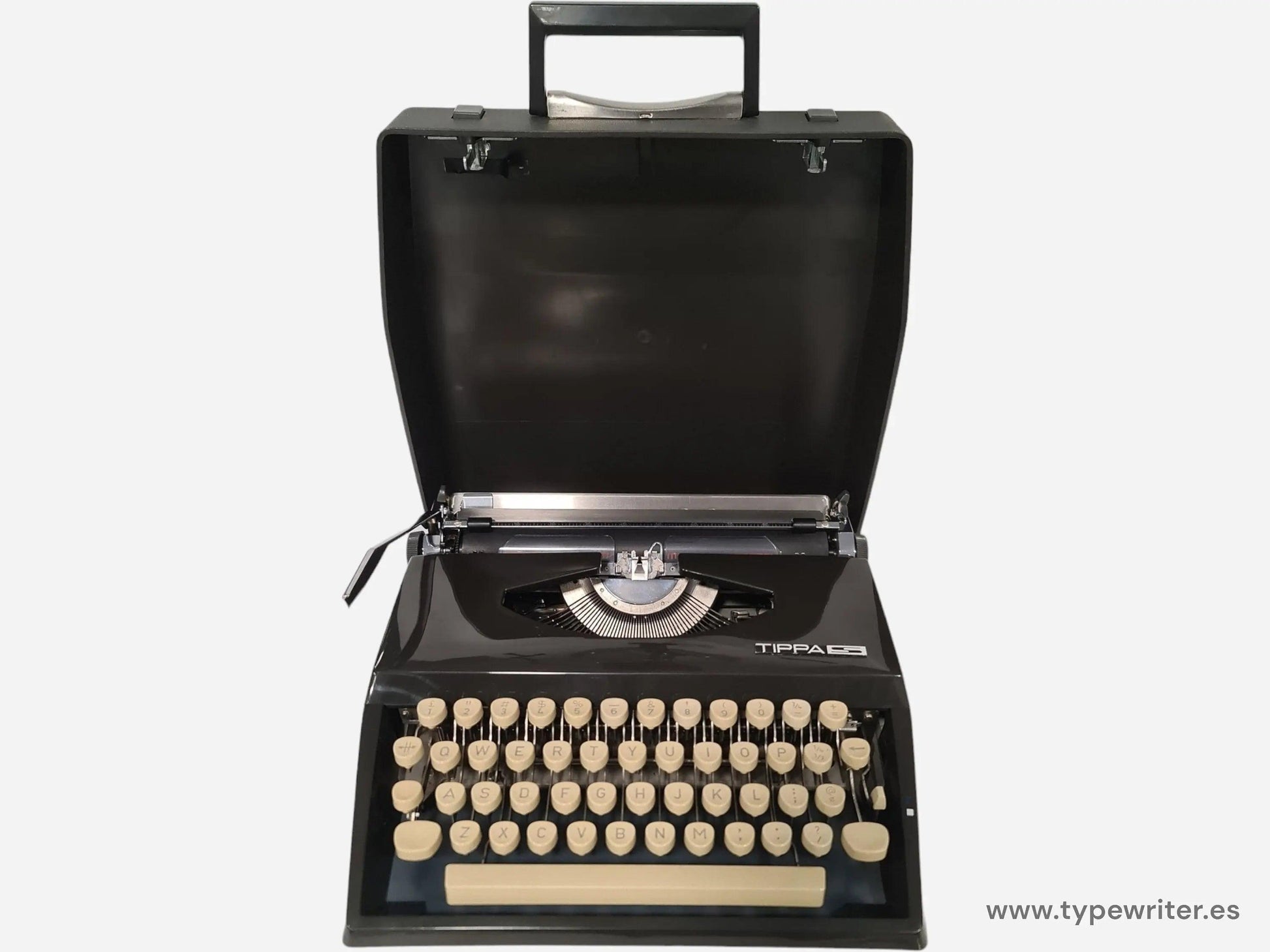 SOLD! Tippa S, Cursive Font, Black Manual Vintage Typewriter, Serviced - ElGranero Typewriter.Company