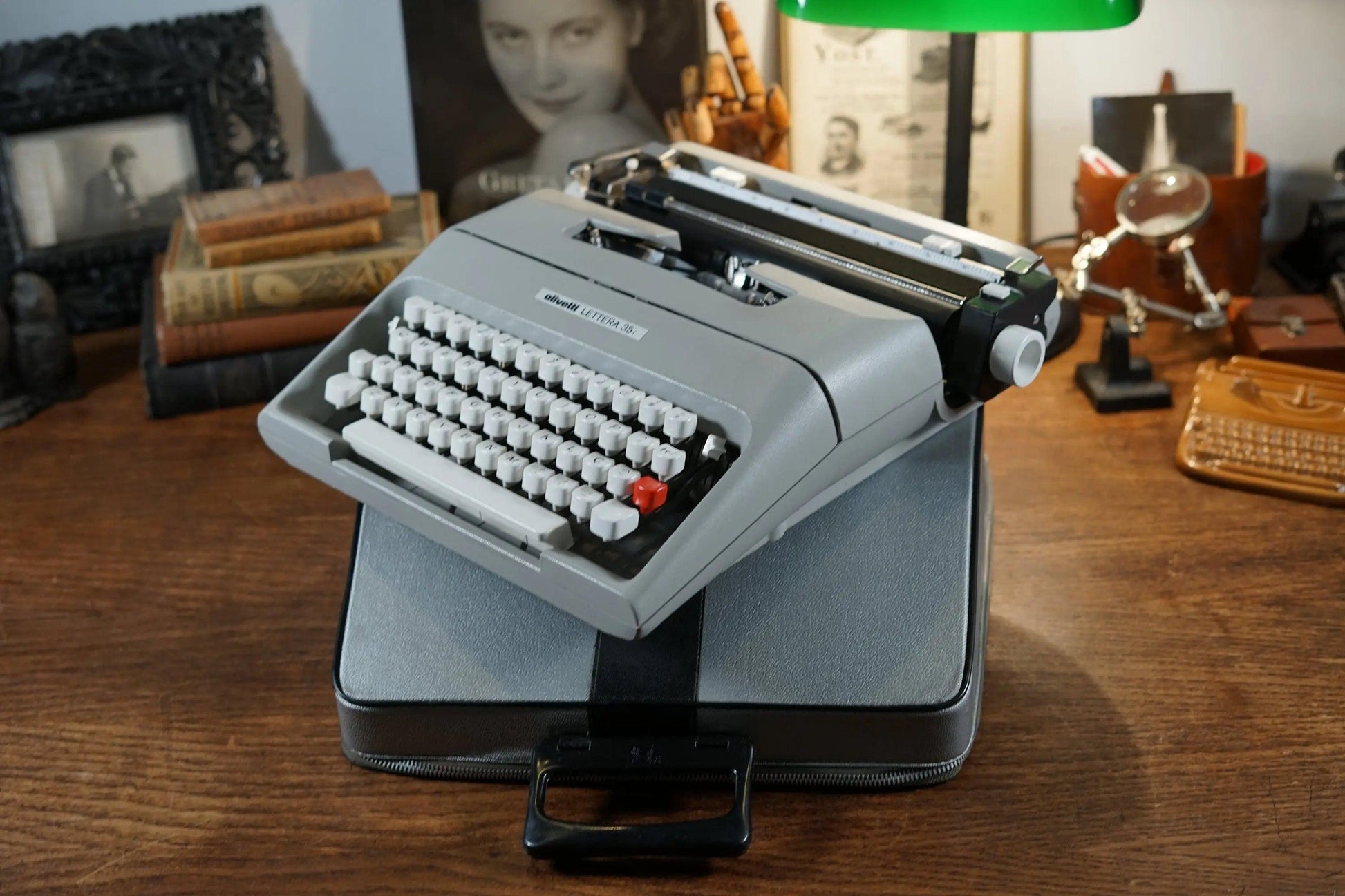 SOLD! Olivetti Lettera 35i Typewriter + Rare Carrying Case, Vintage, Restored - ElGranero Typewriter.Company