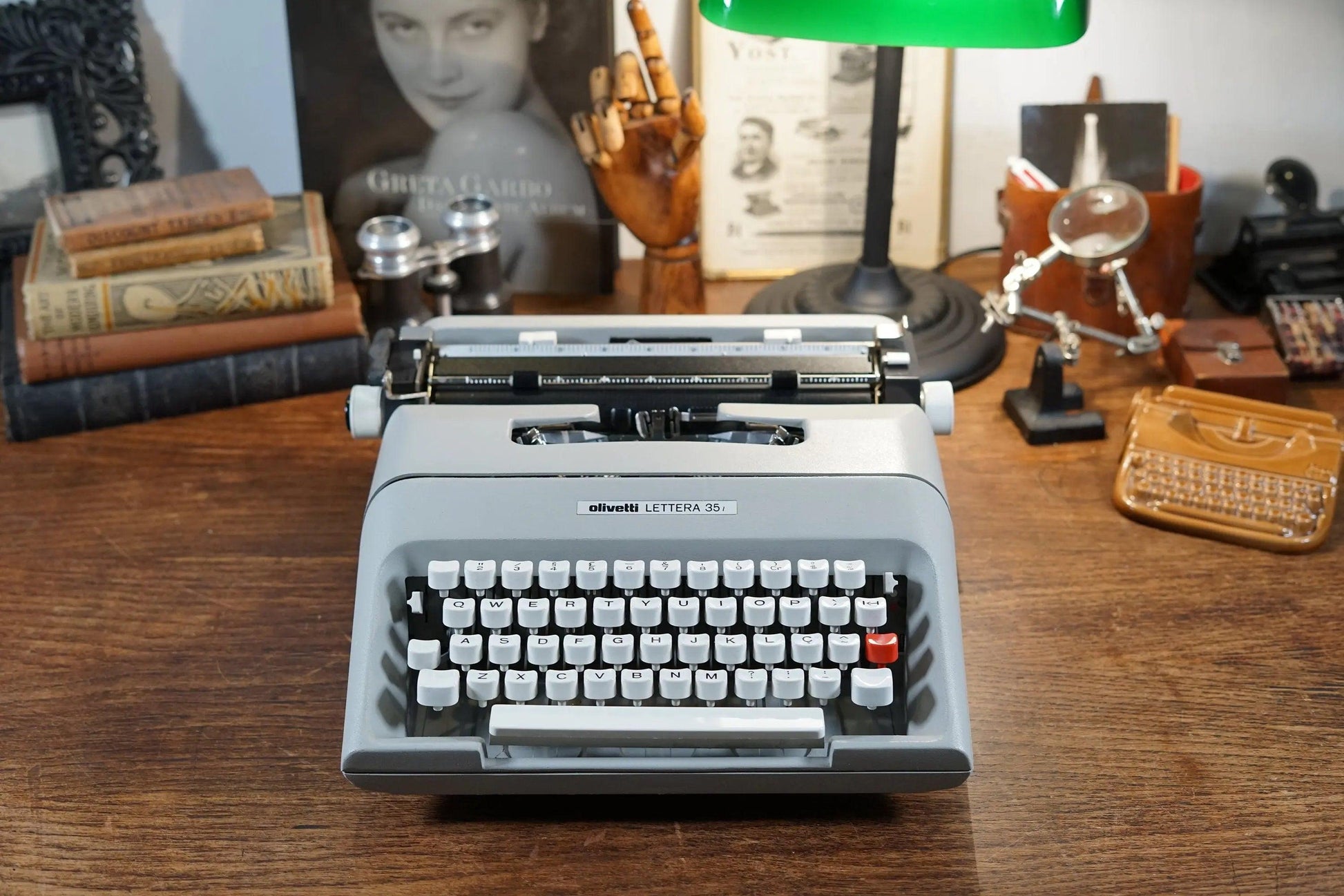 SOLD! Olivetti Lettera 35i Typewriter + Rare Carrying Case, Vintage, Restored - ElGranero Typewriter.Company