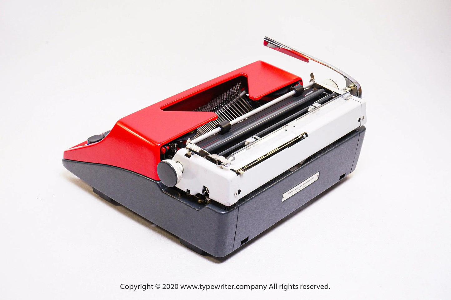 SOLD! Olympia SM typewriter manual vintage classic typewriter for sale - ElGranero Typewriter.Company