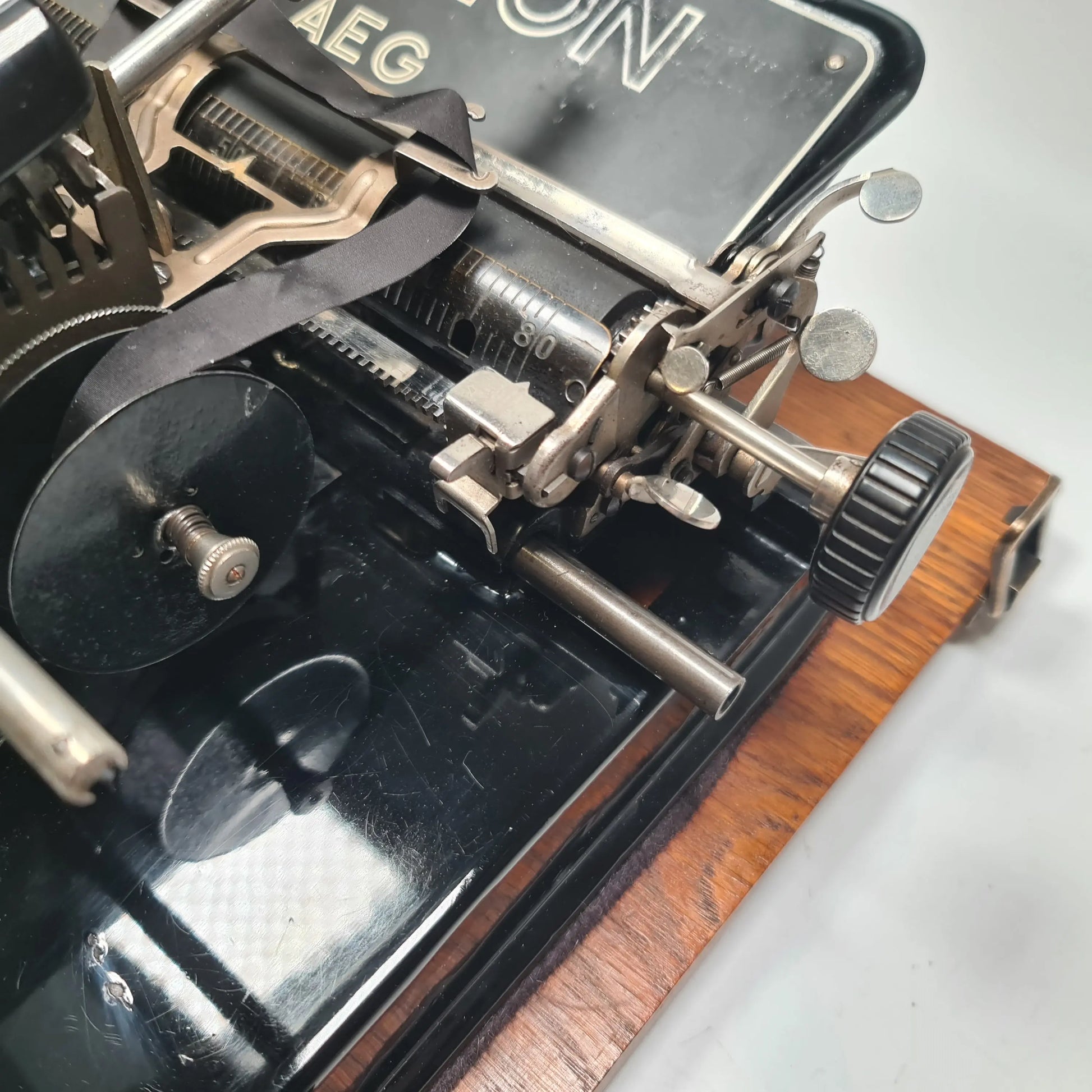 SOLD! Mignon Typewriter Nº4 Index Antique, Refurbished, with Case - ElGranero Typewriter.Company