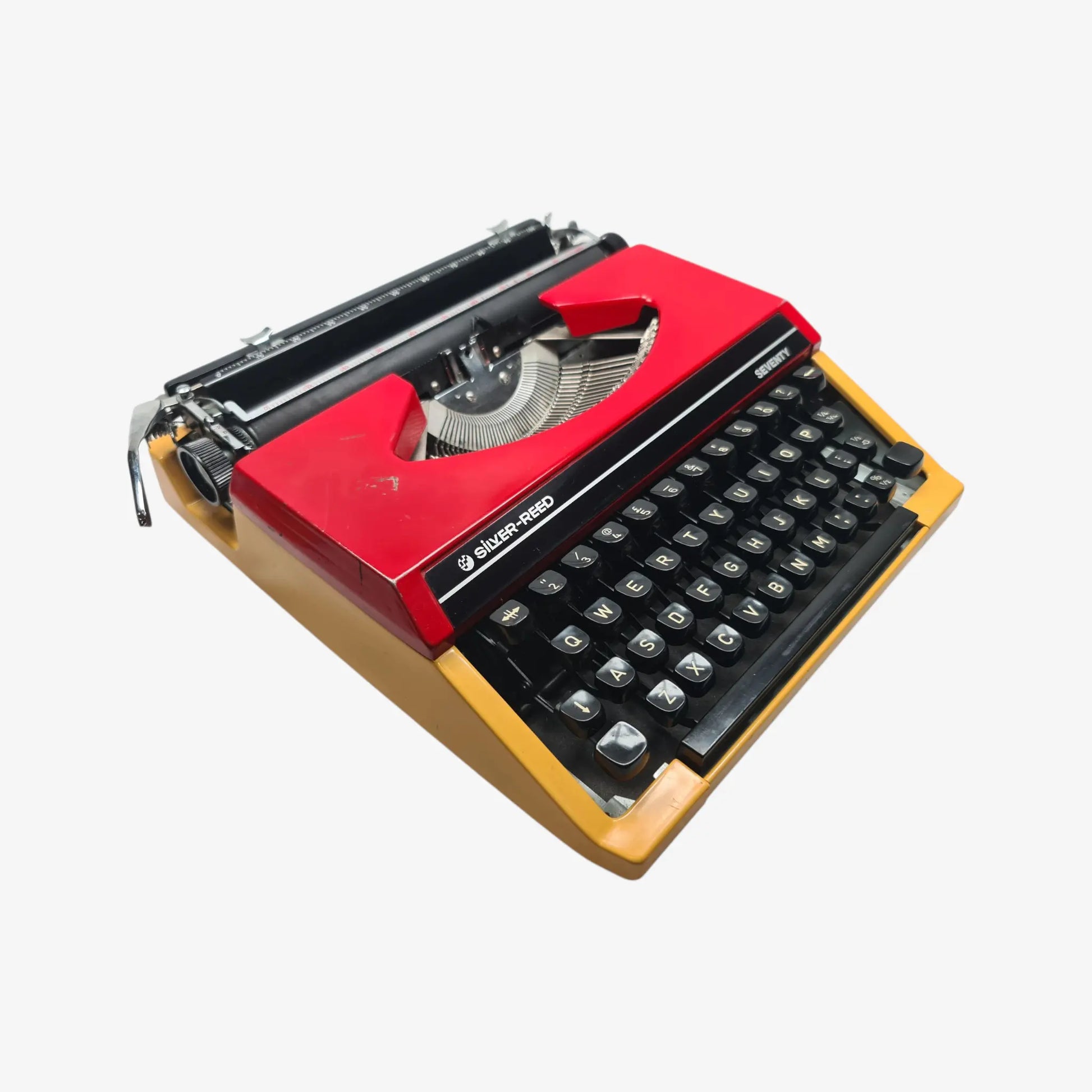 Silver-Reed Seventy- Restored 1970s Portable Typewriter (QWERTY, Elite Typeface)  ElGranero Typewriter.Company
