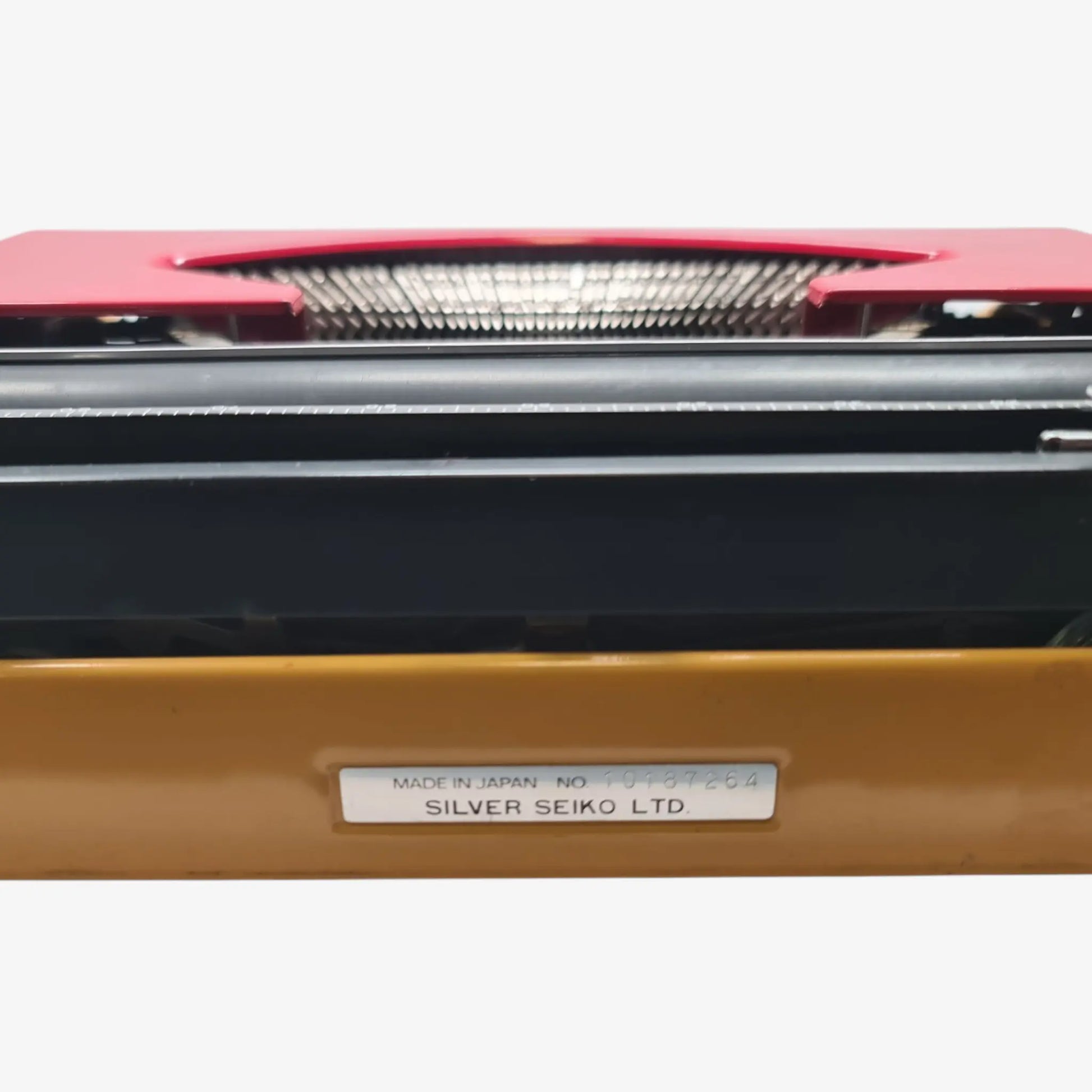 Silver-Reed Seventy- Restored 1970s Portable Typewriter (QWERTY, Elite Typeface)  ElGranero Typewriter.Company