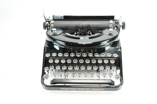 SOLD! Underwood Noiseless Portable Typewriter Vintage Manual, Serviced - ElGranero Typewriter.Company