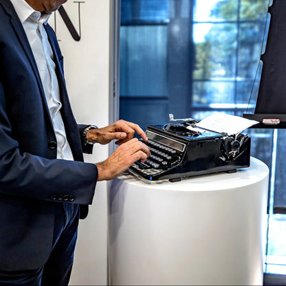Vintage and Antique Typewriter Rental Services - ElGranero Typewriter.Company