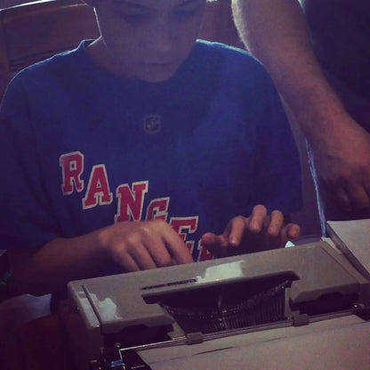 Vintage and Antique Typewriter Rental Services - ElGranero Typewriter.Company
