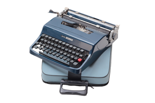 Olivetti Lettera 32 Navy Blue Vintage, Manual Typewriter, Serviced
