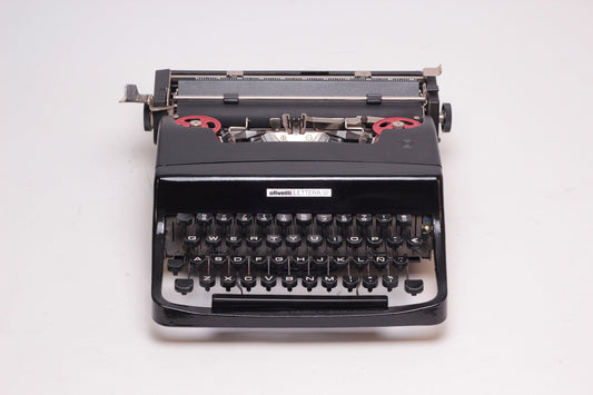 Limited Edition Olivetti Lettera 32 Black Typewriter, Vintage, Manual Portable, Professionally Serviced by Typewriter.Company