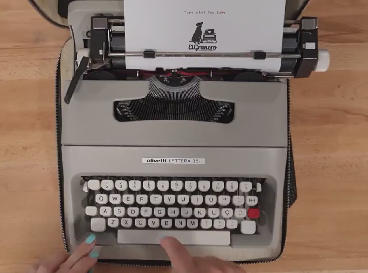 Olivetti Lettera 35i Typewriter + Rare Carrying Case, Vintage, Mint Condition, Professionally Serviced by Typewriter.Company